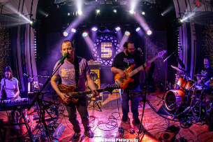 Runaway Gin — FIVE, 2026-10-02